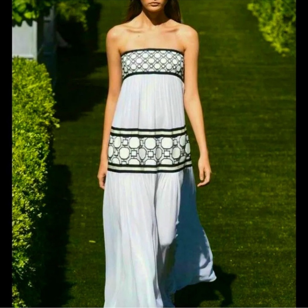 Tory Burch Elegant Strapless White and Black Dress
